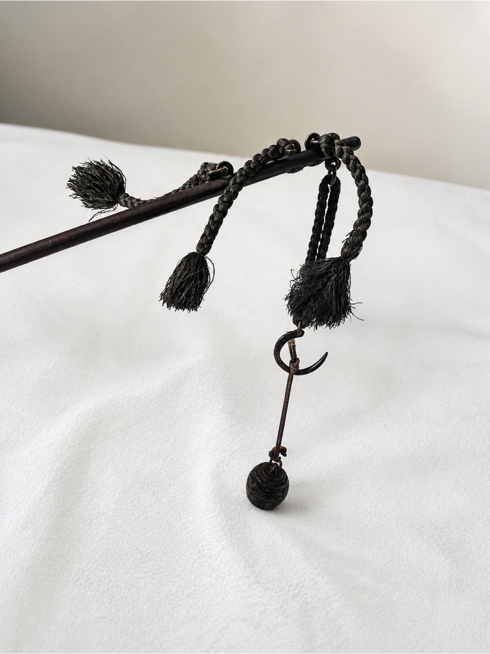 Traditional Japanese Hakari Scale With Arm and Wei